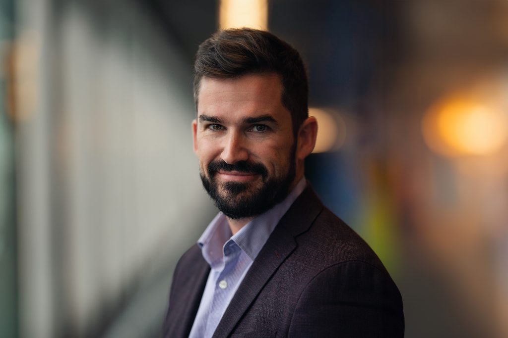 Portrait corporatif homme d'affaires professionnel ville de Québec